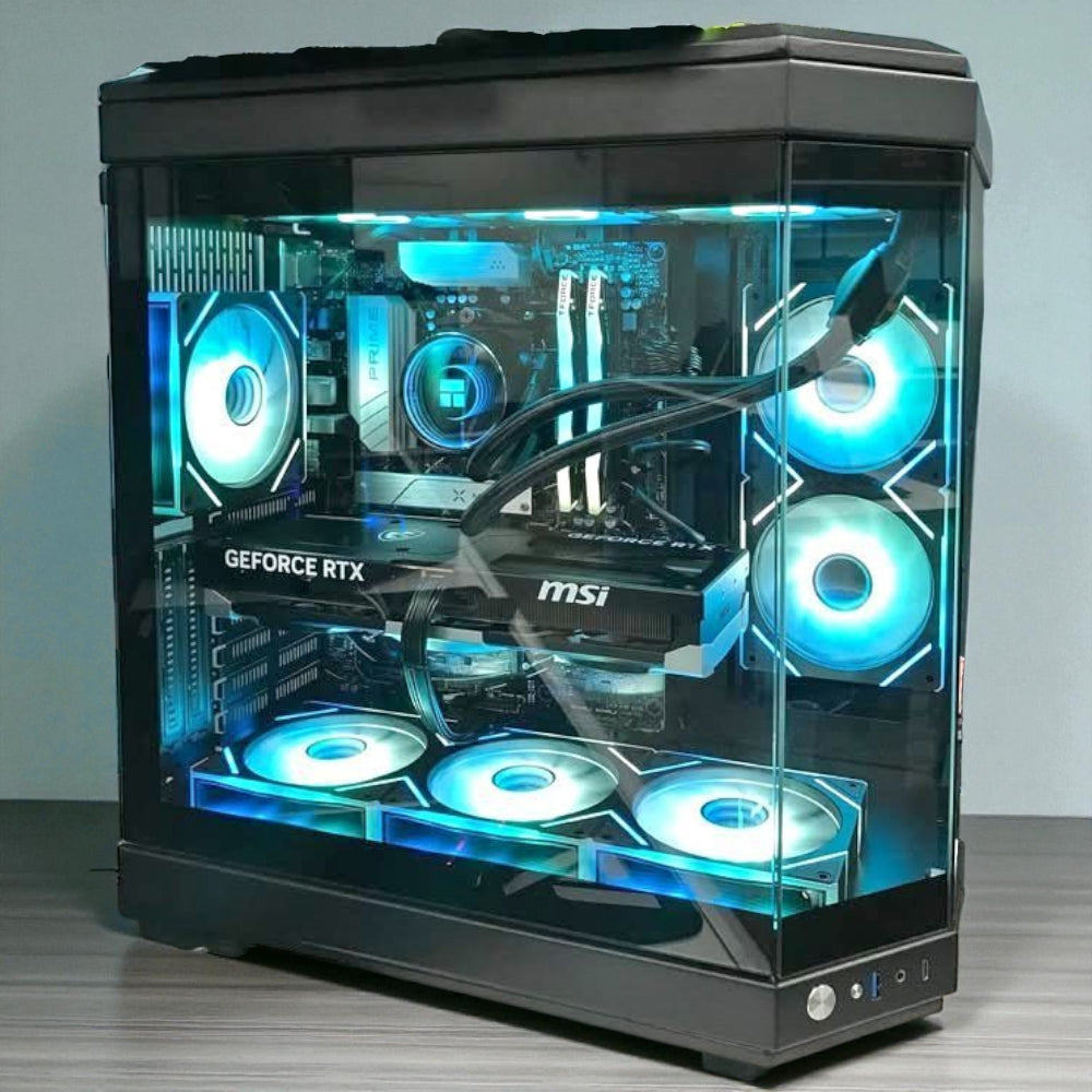 AMD Ryzen 7 7800X3D w/ RTX 5070 Ti (32GB DDR5 + 1TB SSD)